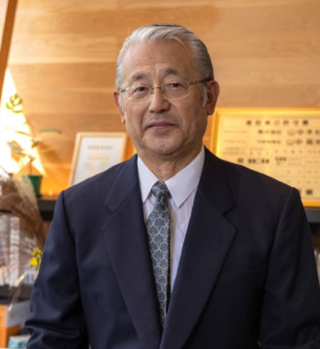 代表取締役社長 山中英夫